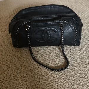 Chanel medium bowling bag purse